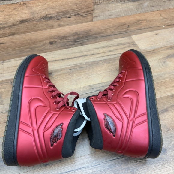 Nike Air Jordan Retro 1 Men size 10 Foamposite Anodized Red Cranberry 414823-601